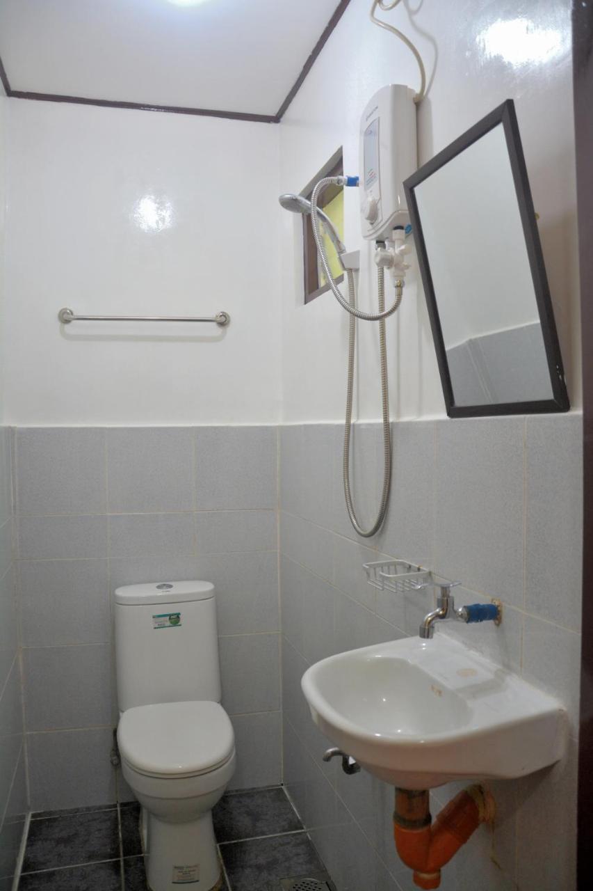 Jorge Transient House Hotel Coron Exterior photo