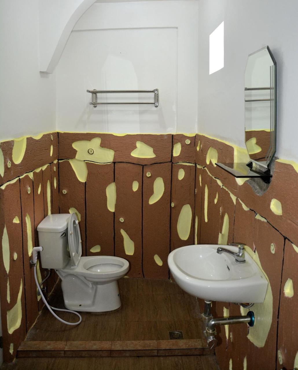 Jorge Transient House Hotel Coron Exterior photo